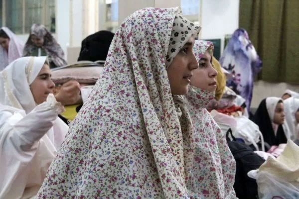 جلوه‌های معنویت و ایثار در اعتکاف مسجد الزهرا(س) قیامدشت