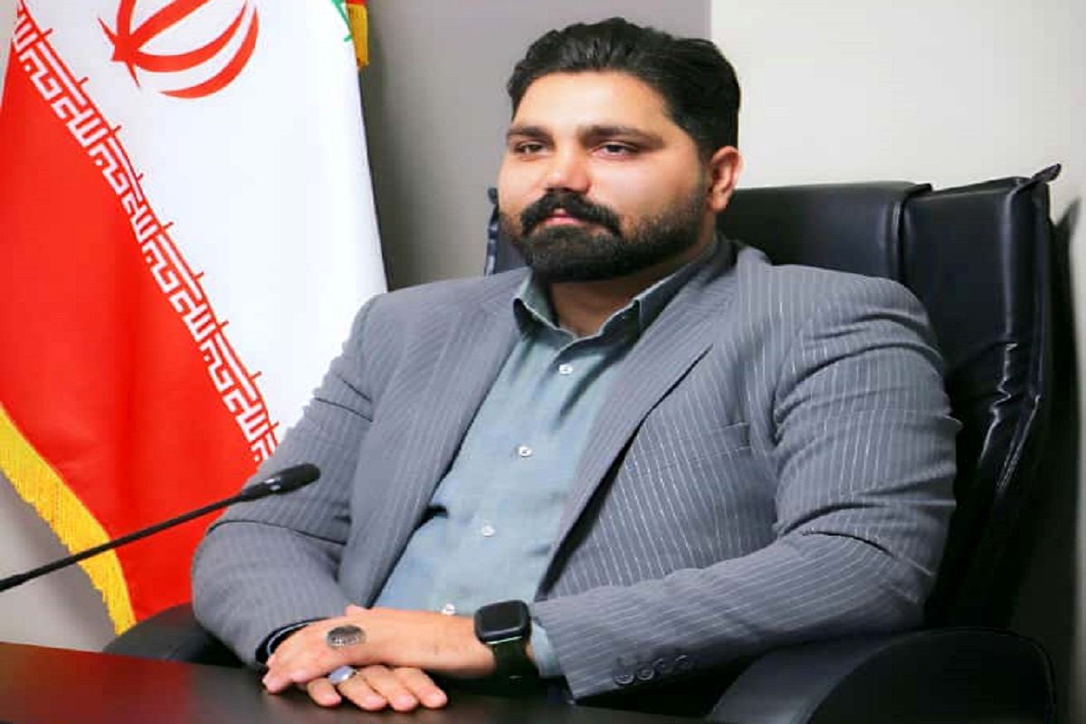 جوانان، طلایه‌داران بصیرت در حماسه ۹ دی هستند