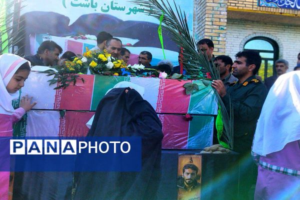  استقبال از شهدای گمنام در دبیرستان فرهیختگان شهرستان باشت