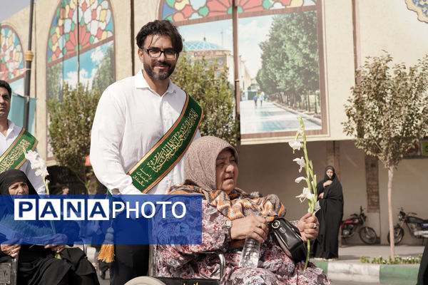 جلوه هایی از کاروان نمادین ورود کریمه اهل بیت به قم