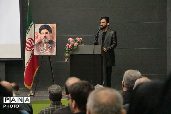 اجتماع هیئت‌های مذهبی اسلامشهر در سوگ شهادت حضرت فاطمه زهرا (س)