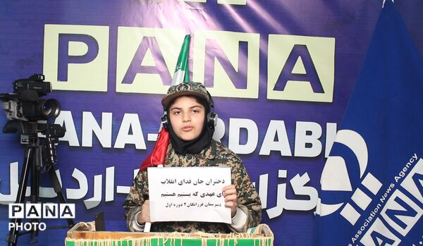 حضور پرشور نوجوانان مبارز در کافه رسانه اردبیل