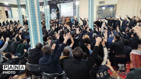 مراسم بزرگداشت رهبر شهید امت در هوراند