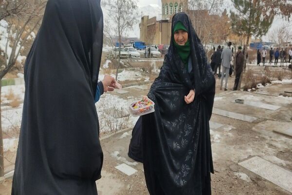 مراسم چراغ برات  آیین سنتی در شهر بار 