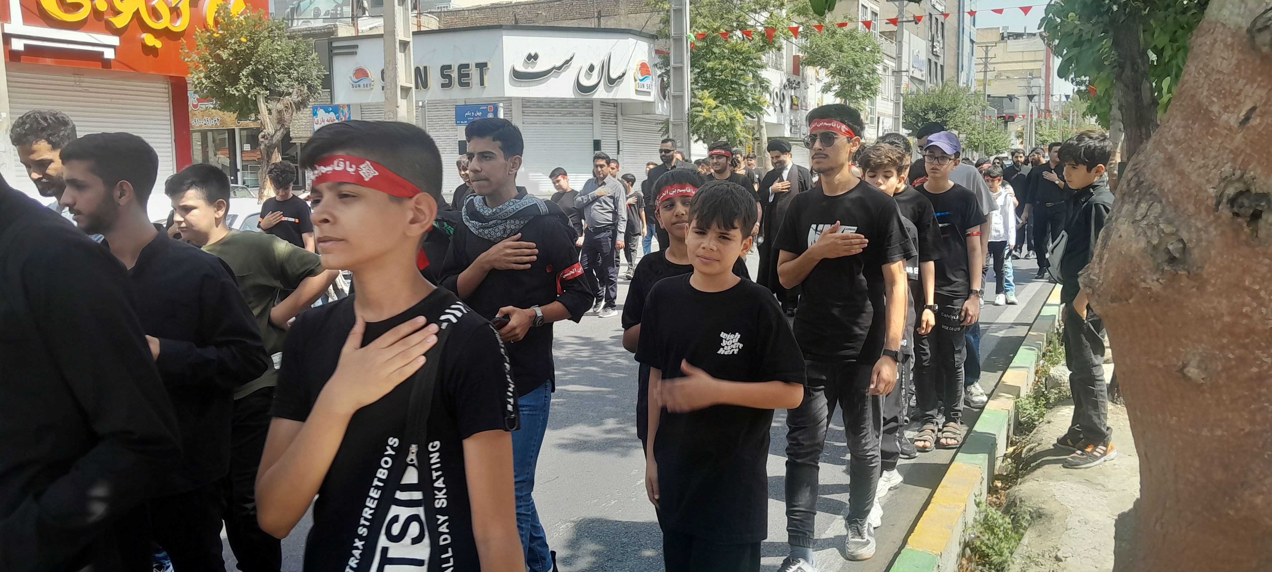 با سوگواره احلی من العسل منش، روش و فرهنگ حضرت قاسم (ع) را به دانش آموزان بیاموزیم