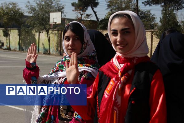 المپیاد ورزشی درون مدرسه‌ای دبیرستان نرجس باقرشهر 