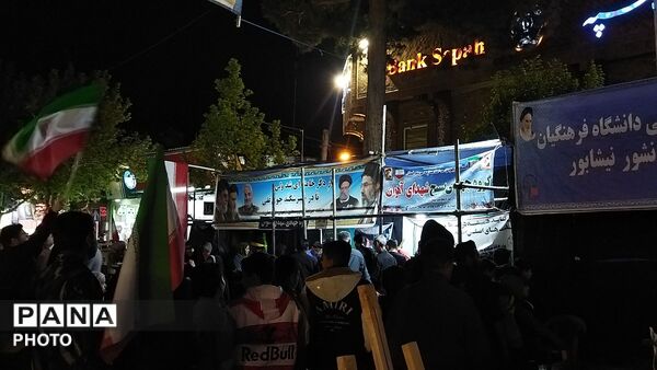 موکب شهدای روستای آهوان در چهل و هشتمین شب از اجتماعات 