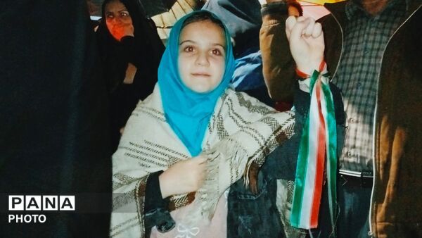 حضور پررنگ کودکان و نوجوان در تجمعات شبانه 