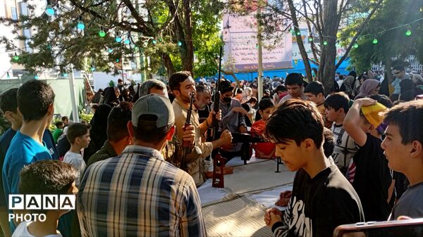 برگزاری عید غدیر در پارک چمران شهرستان ملایر
