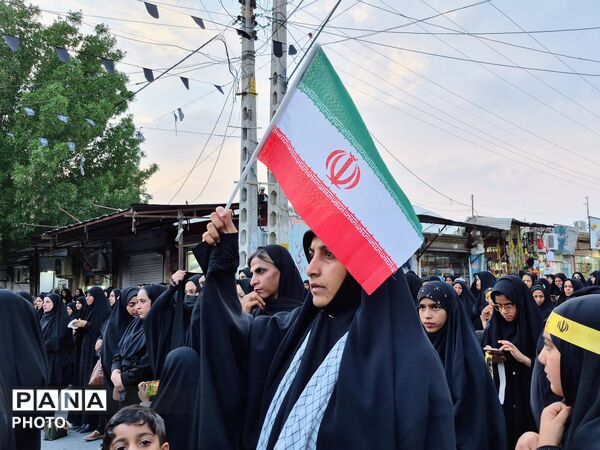 نور وفاداری در سایه مظلومیت