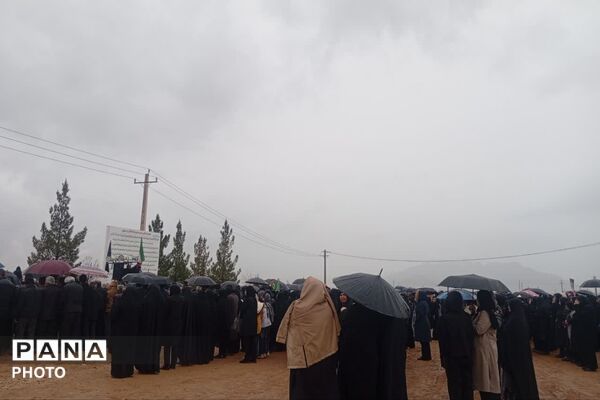 تشییع پیکر شهید مدافع امنیت در حمله تجاوزکارانه آمریکا 