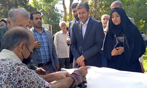 آیین بهره‌برداری از گذر صنایع دستی اصفهان