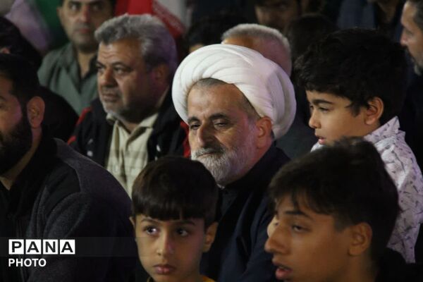 یادبود شهیده دانش آموز تیارا صادقی در پایگاه انقلاب یزد