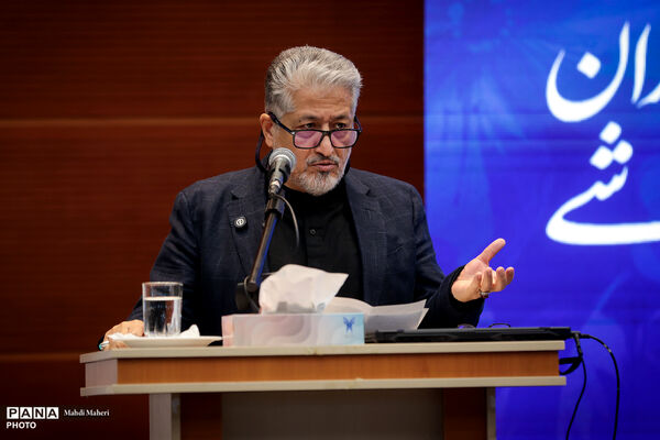 آیین بزرگداشت مقام استاد و سرآمدان آموزشی