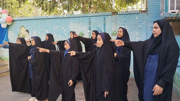 روز معلم ، جشن سپاس از بانیان پیشرفت و تعالی