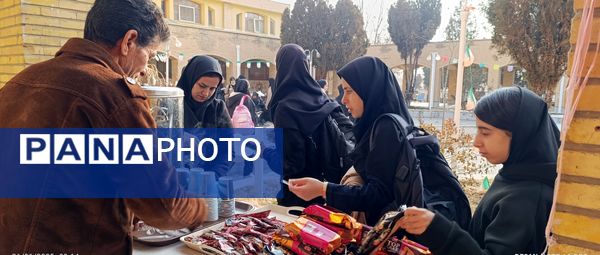 اردوی دانش‌آموزی تمشک مدارس دخترانه انصار و بعثت در زنجان