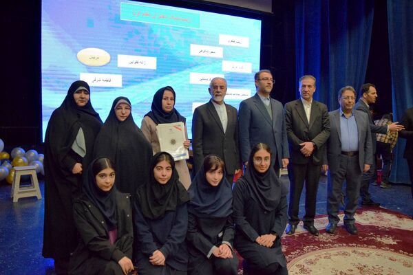  ضیافتی از افتخار و تجلیل برای قهرمانان دانش‌آموز
