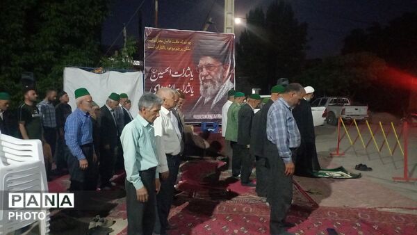 نماز مغرب و عشاء به همراه تجمعات شبانه در حسینیه شهدای شهربار