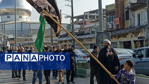 زنجیر زنی و دسته‌روی شهادت حضرت فاطمه زهرا در محمودآباد