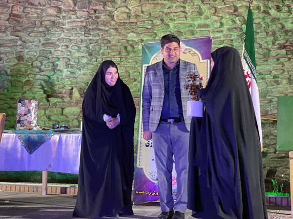 برگزاری آیین تجلیل از آموزش دهندگان تلاشگر نهضت سوادآموزی تربت حیدریه