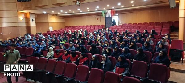اردوی دختران متوسطه اول در کانون فرهنگی مریم قم