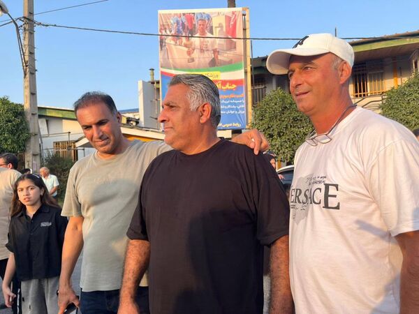 استقبال محمودآبادی‌ها از نایب قهرمان رقابت‌های کشتی نوجوانان جهان