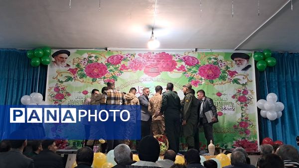 جشن میلاد امام زمان(عج) و گرامیداشت دهه فجر در مسجد بقیة الله شوراب صغیر