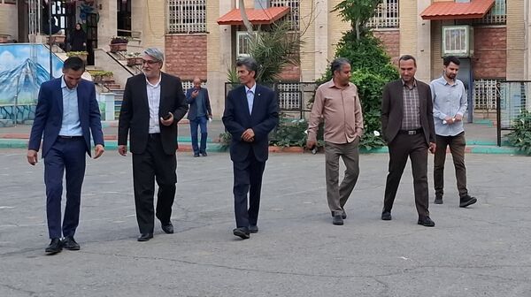 افتتاحیه آلاچیق در دبستان پانزده خرداد 