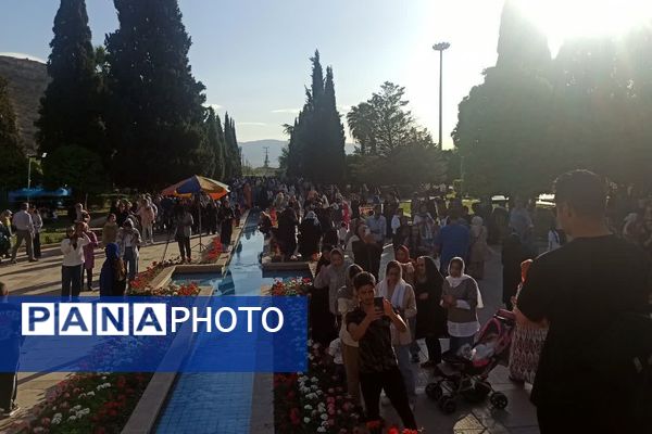 به مناسبت هفته سعدی شیرازی 