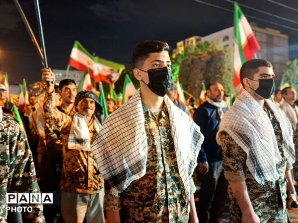 آیینه امید در اجتماعات مشهد