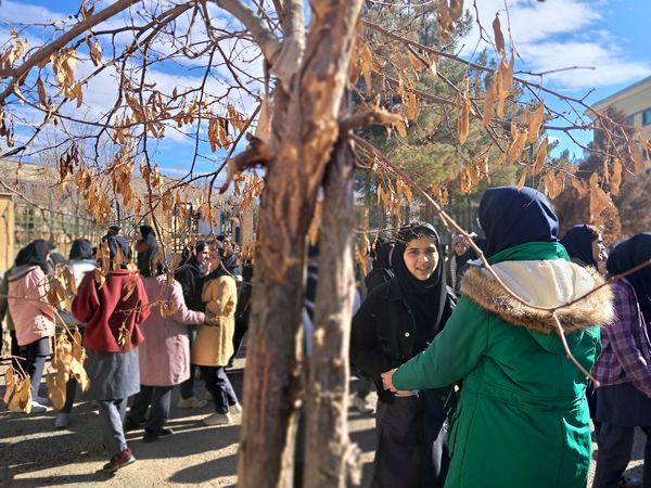 آموزش تعالیم عملی بسیج آمادگی‌دفاعی پایه نهم