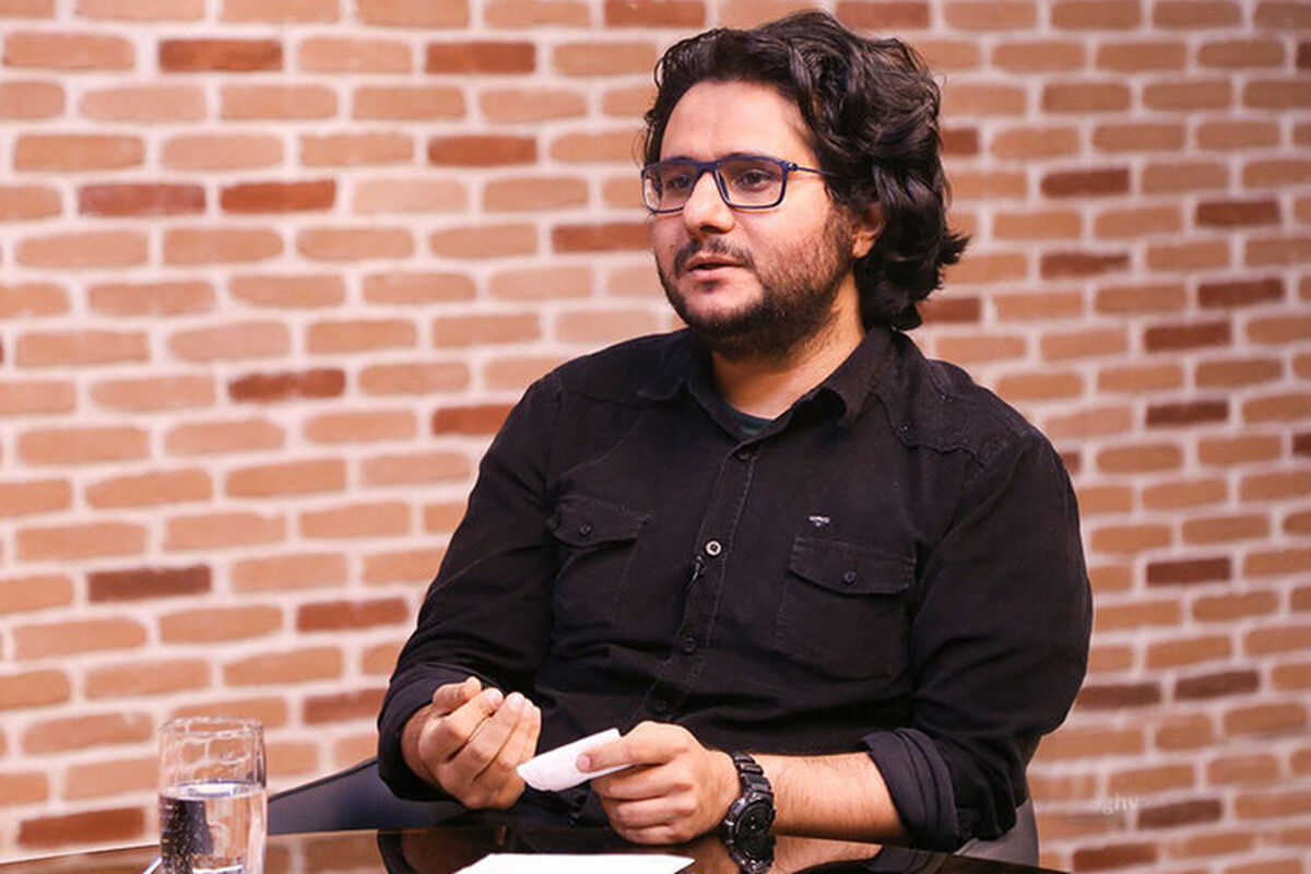 هنرمند باید «روایت‌گر» باشد