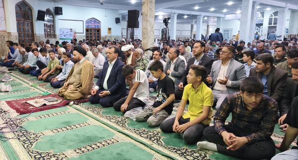 برگزاری نماز عبادی‌ـ‌سیاسی جمعه ویژه فرهنگیان به مناسبت هفته بزرگداشت معلم