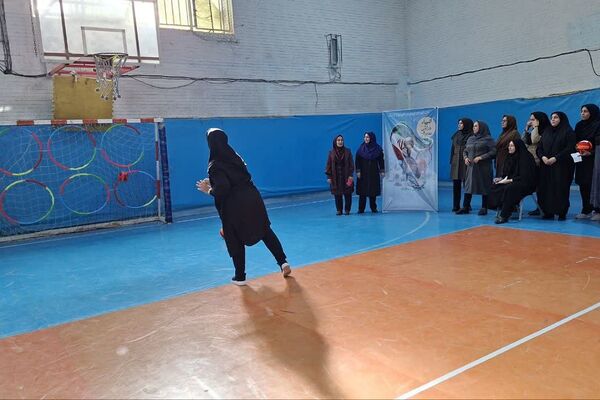 نشاط، رقابت و همدلی در جشنواره ورزشی مدیران مدارس ابتدایی قرچک