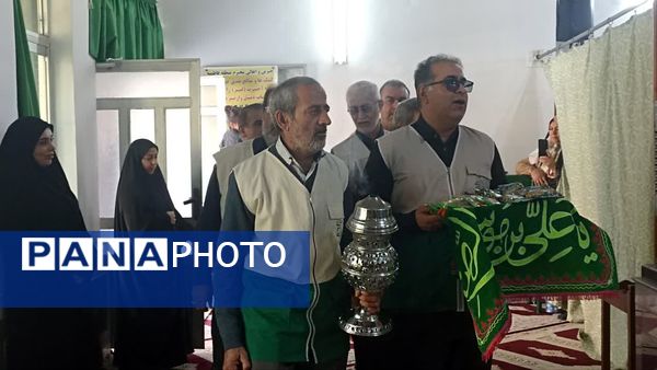 رونمایی از ماکت صحن انقلاب حرم رضوی در محمودآباد
