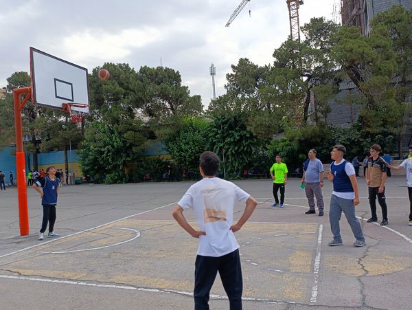 دورهمی آرمانی در  پایگاه‌های تابستانی