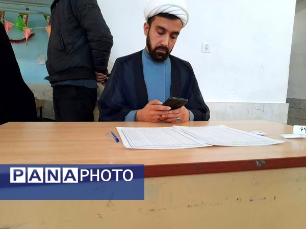 چهل و سومین دوره مسابقات قرآن عترت و نماز در شهرستان کاشمر