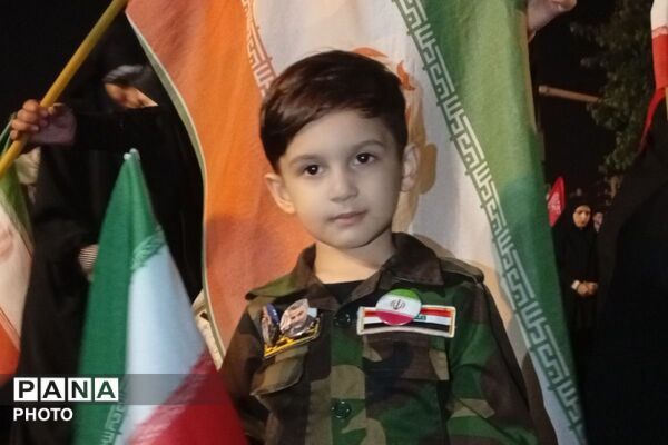 شور و حماسه مردمان شهرستان قرچک در صد و هفتمین شب از تجمعات مردمی