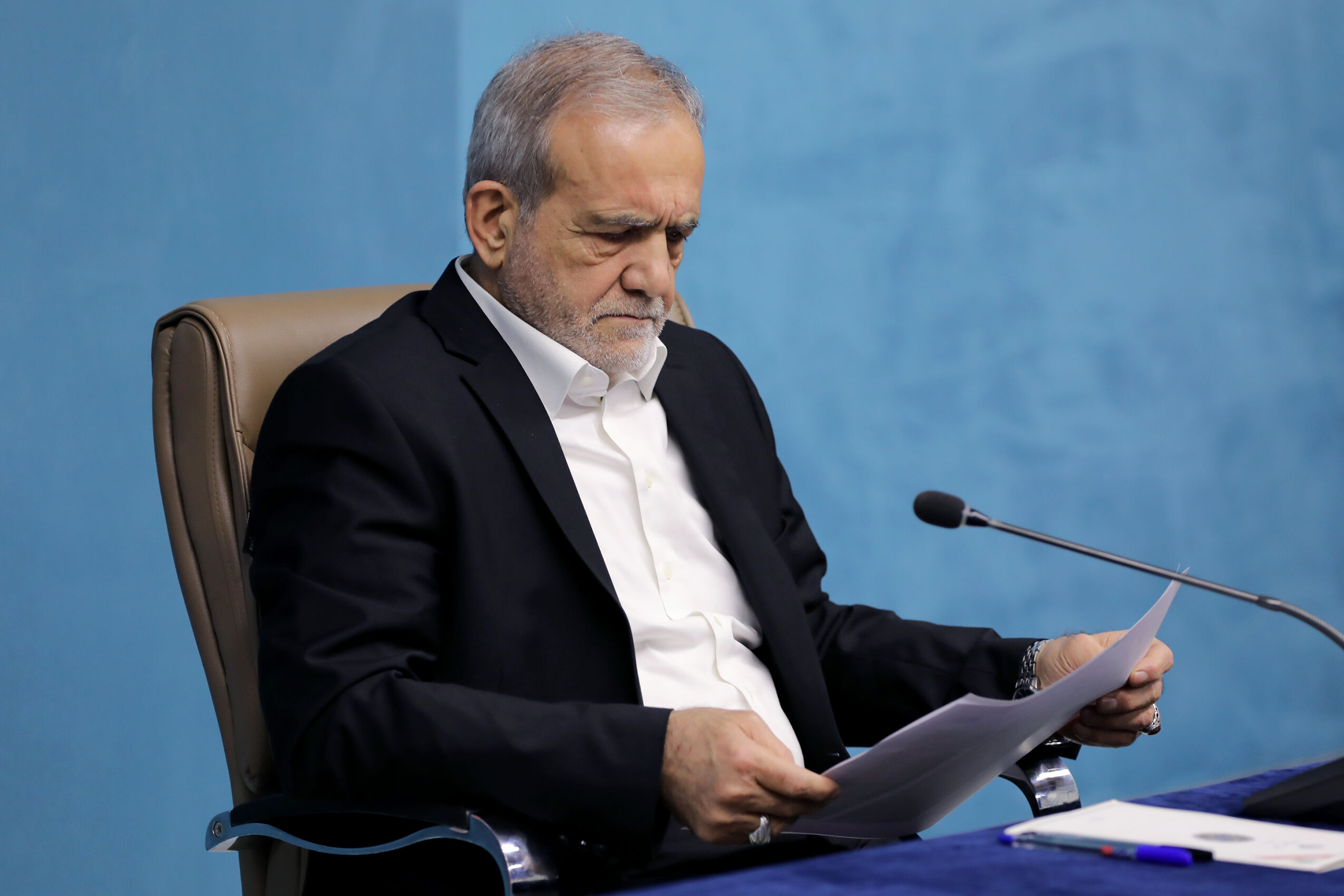 پزشکیان: ما برای ساختن آمده‌ایم، نه پنهان‌کاری