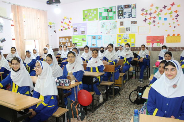 زنگ سپاس معلم در بوشهر