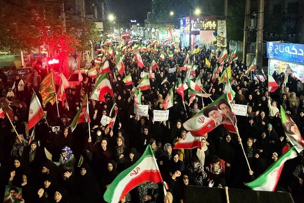 ایران سرزمین انسان‌های جان‌برکف است