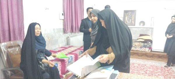 بازدید استانی کارشناس بهداشت از دبیرستان شهید محمدی پور