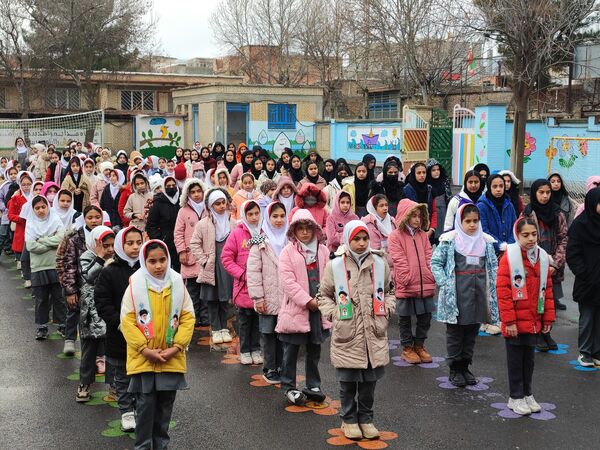 نواخته شدن زنگ بصیرت در دبستان پیامبر اعظم آشخانه