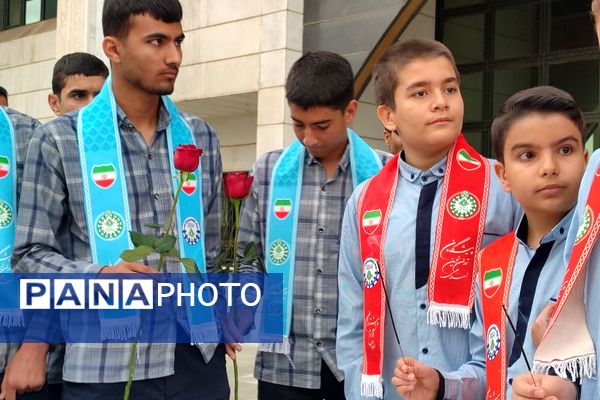 قدردانی خبرنگاران پانا از کارکنان اداره کل آموزش و پرورش استان فارس