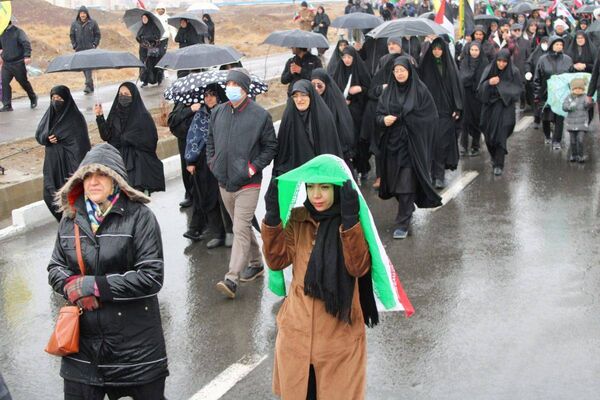 حضور حماسی مردم شهرستان پردیس در راهپیمایی روز قدس با وجود بارندگی