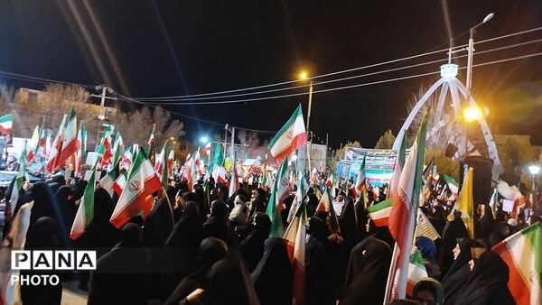پنجاه و هشتمین شب از حضور غرور آفرین مردم ولایتمدار نورآباد