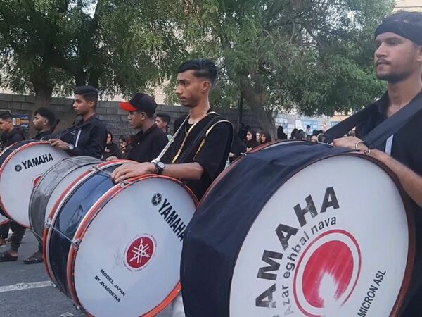آیین سنتی علم‌گردانی در شهرستان میناب 