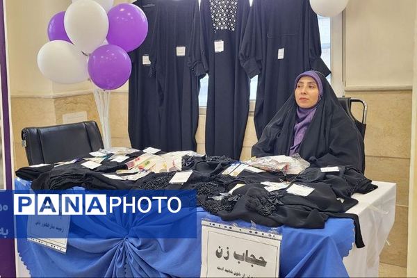 جشنواره غذاهای بومی محلی در سرای محله نسیم شهر