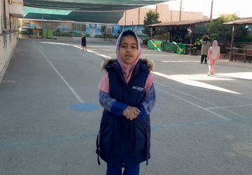 مدرسه‌ به رنگ عزا؛ برپایی موکب فاطمیه در دبستان دخترانه شهید هادی آریائی