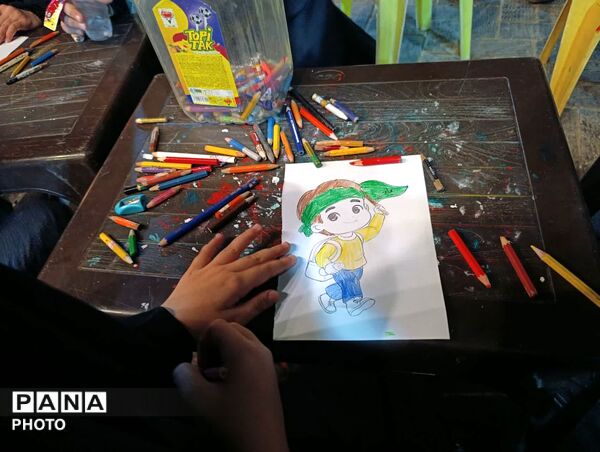 جلوه‌هایی از تجمع میدان امام خمینی(ره) قم در دومین شب محرم